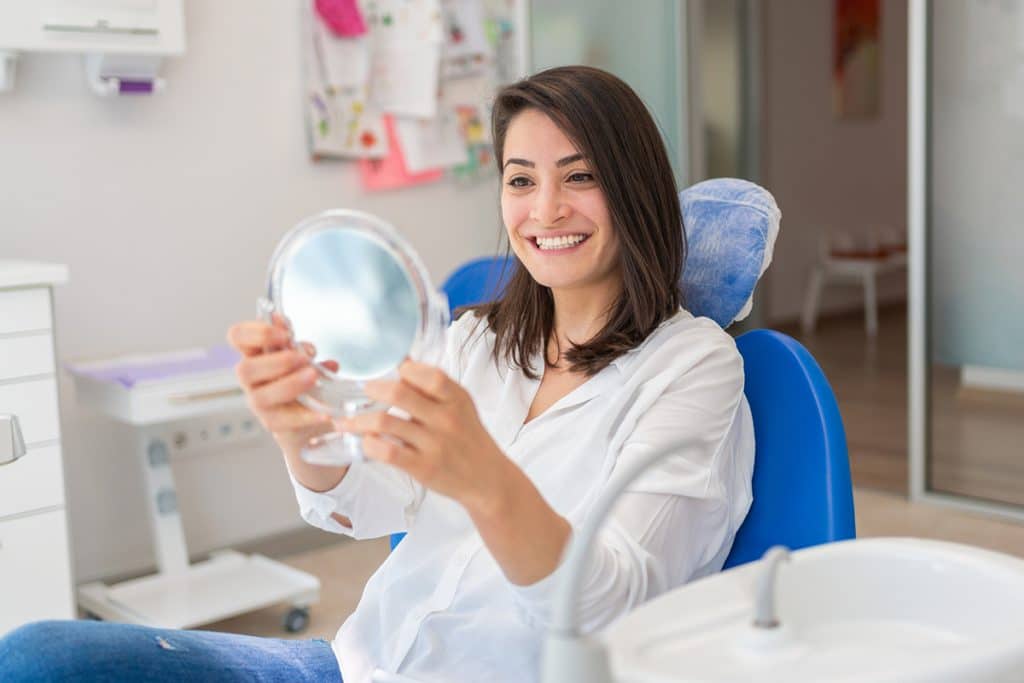 Caring for Your Single Tooth Implant | FIDentistry